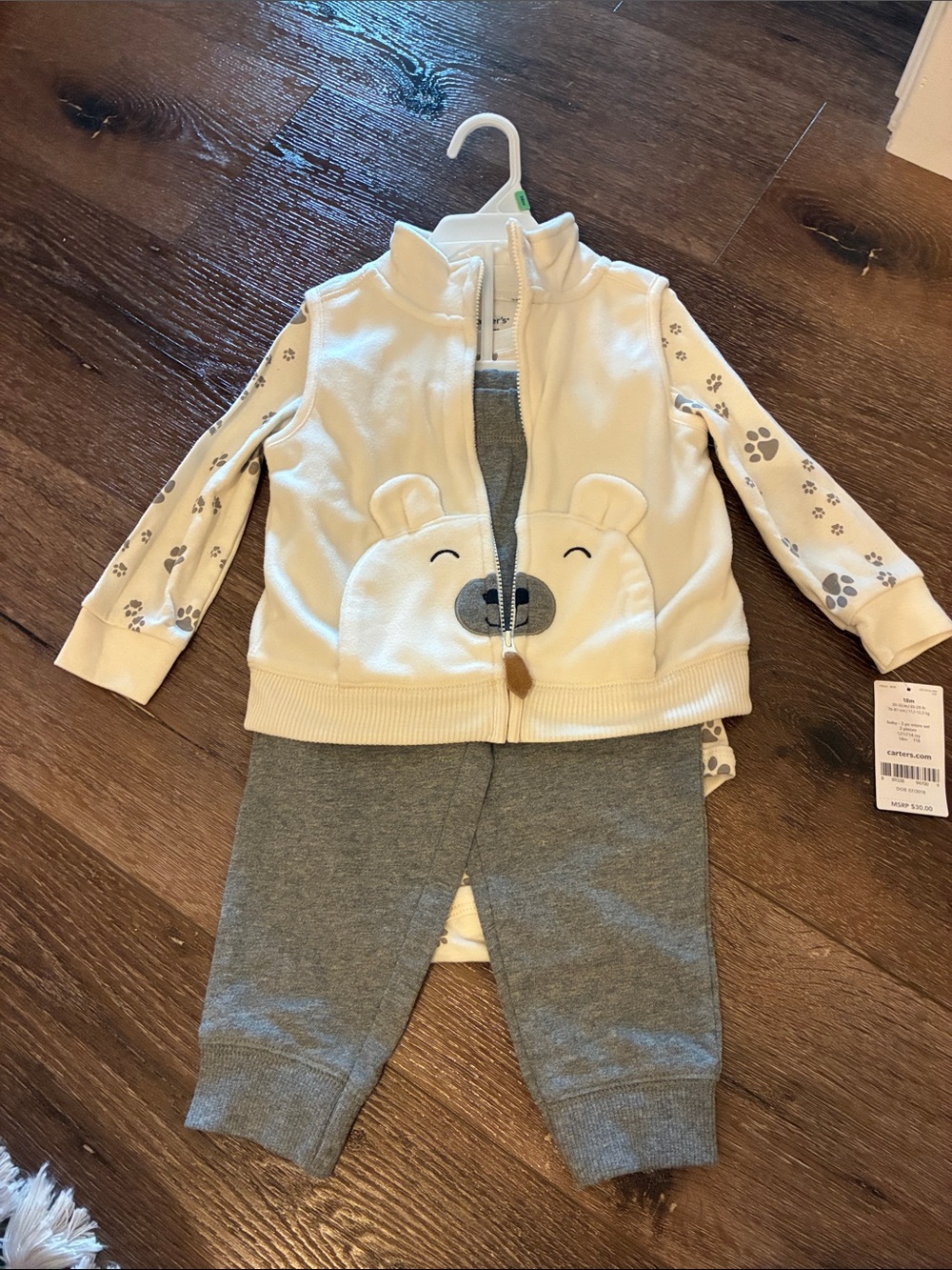 Carter Baby Boy 3 Piece Outfit. White and Gray Polar Bear. 18 month. New!